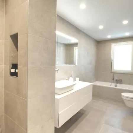 New! Calm Design-house, U-bahn, Terrace, Office * Munich